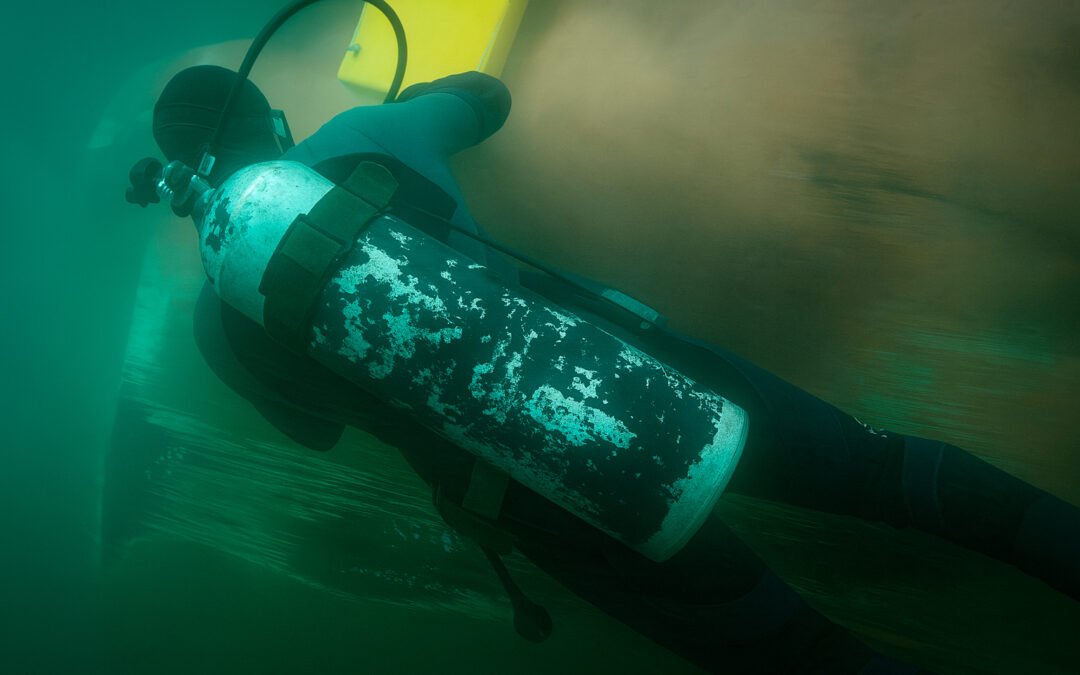 5 Signs Your Vessel Needs Immediate Hull Cleaning