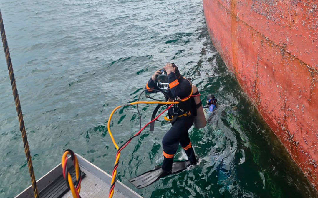 Benefits of In-Water Propeller Repair vs. Dry Docking