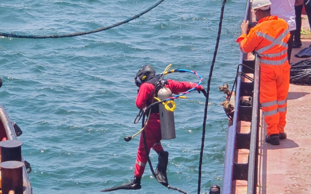 The Relationship Between Hull Coatings and Underwater Hull Cleaning on Commercial Ships